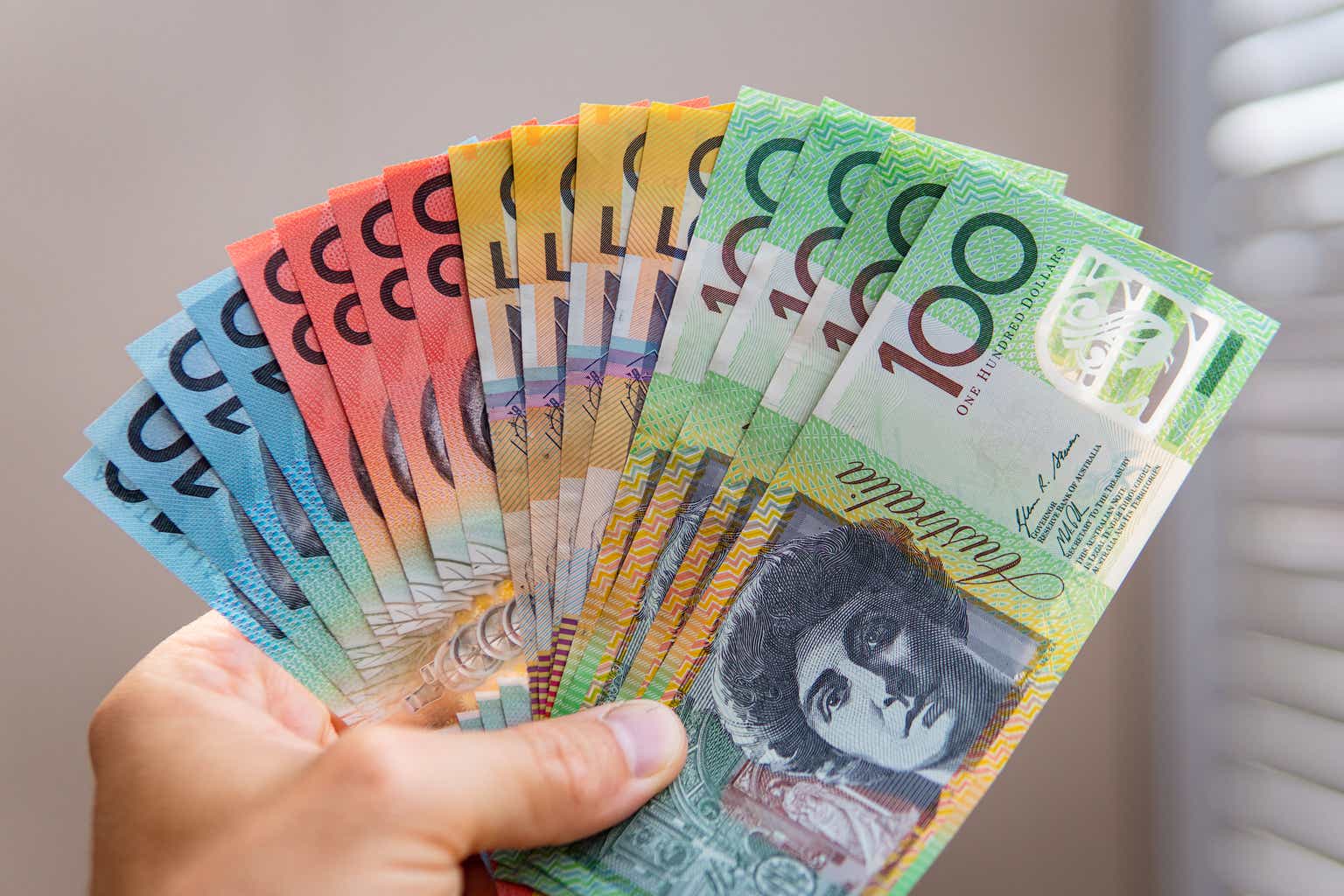 Australia Employment Soars, Australian Dollar Calm