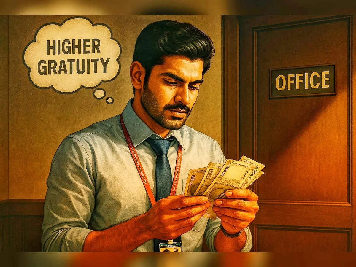 New Labour Law 2025 gratuity calculator: Here's how gratuity on CTC of Rs 6 lakh, Rs 12 lakh and Rs 24 lakh will change